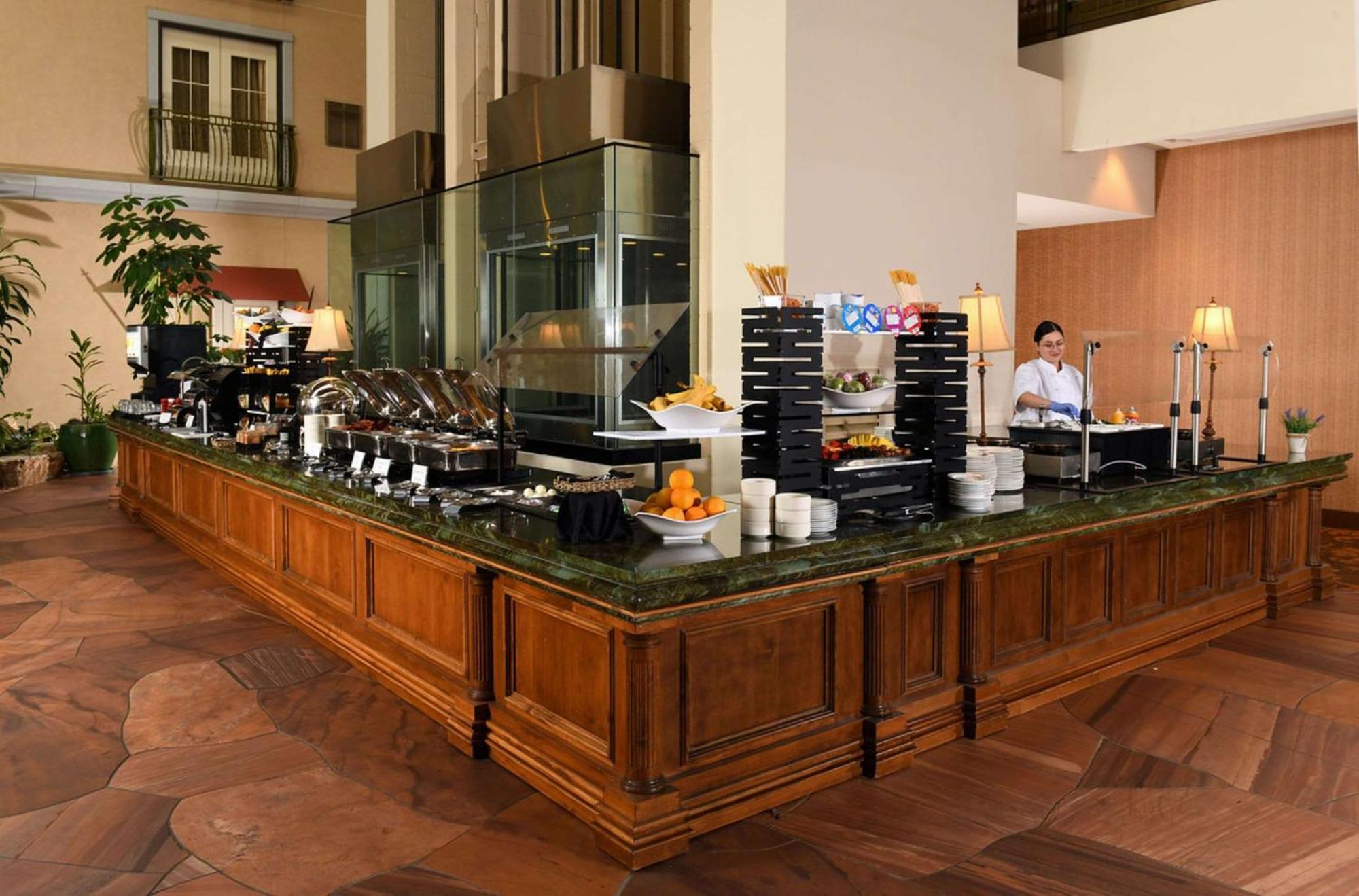 Woolley'S Classic Suites Denver Airport Аурора Екстериор снимка
